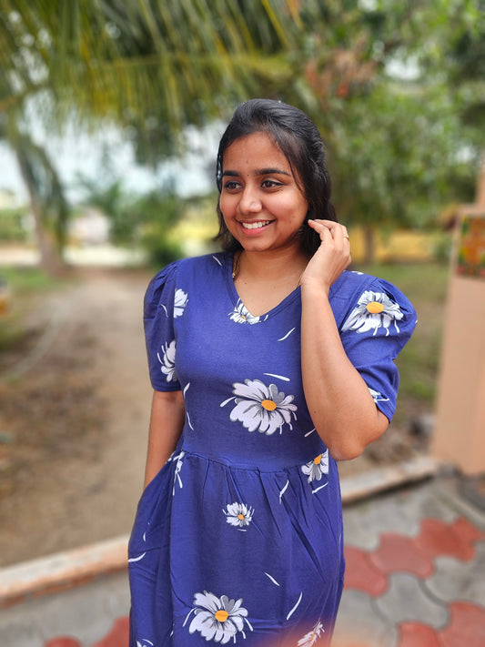 Blue Flowers Non-Feeding Lounge Wear