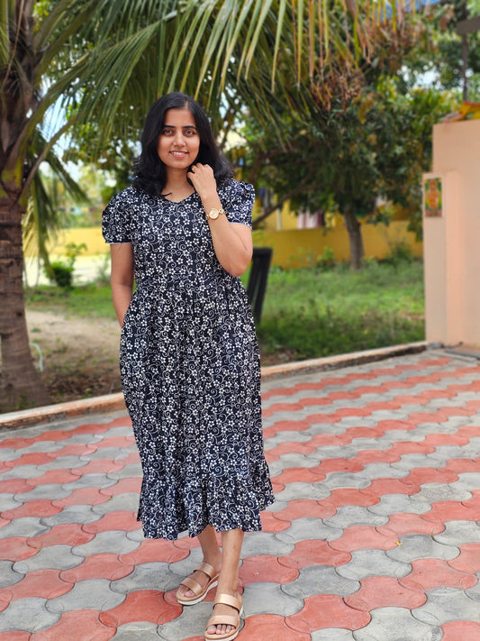 Black Floral Cotton Feeding Kurti with Zip with Top Lining