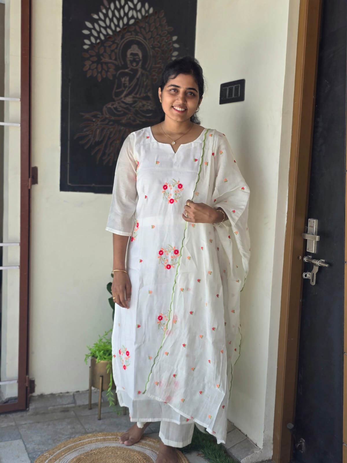 White mul chanderi floral Embroidery Festive Salwar set