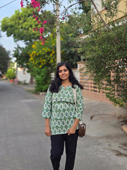 Green Patterns short Top