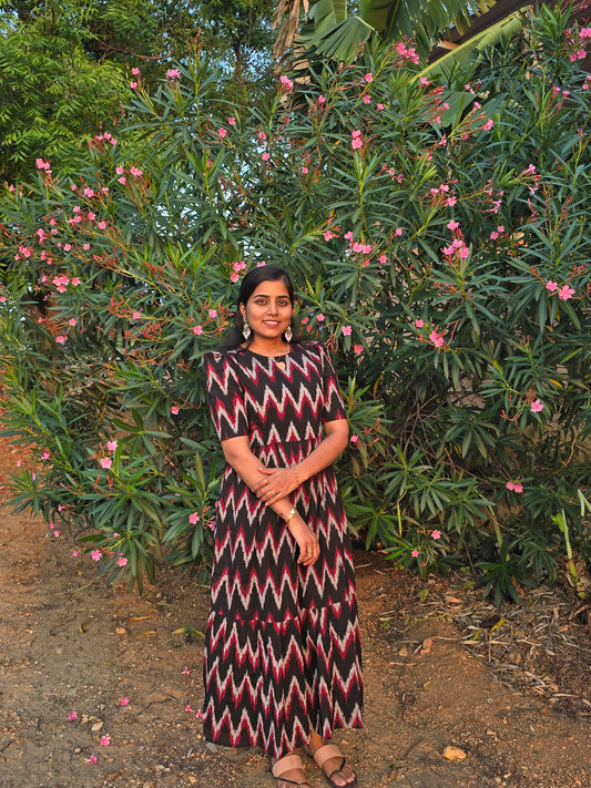 Karupu Nerathazhagi