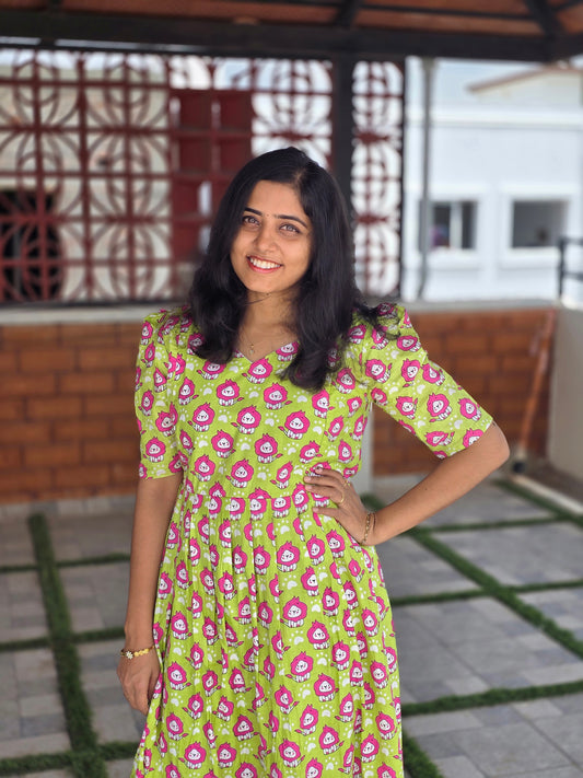 Green Lion print Cotton Feeding Maxi