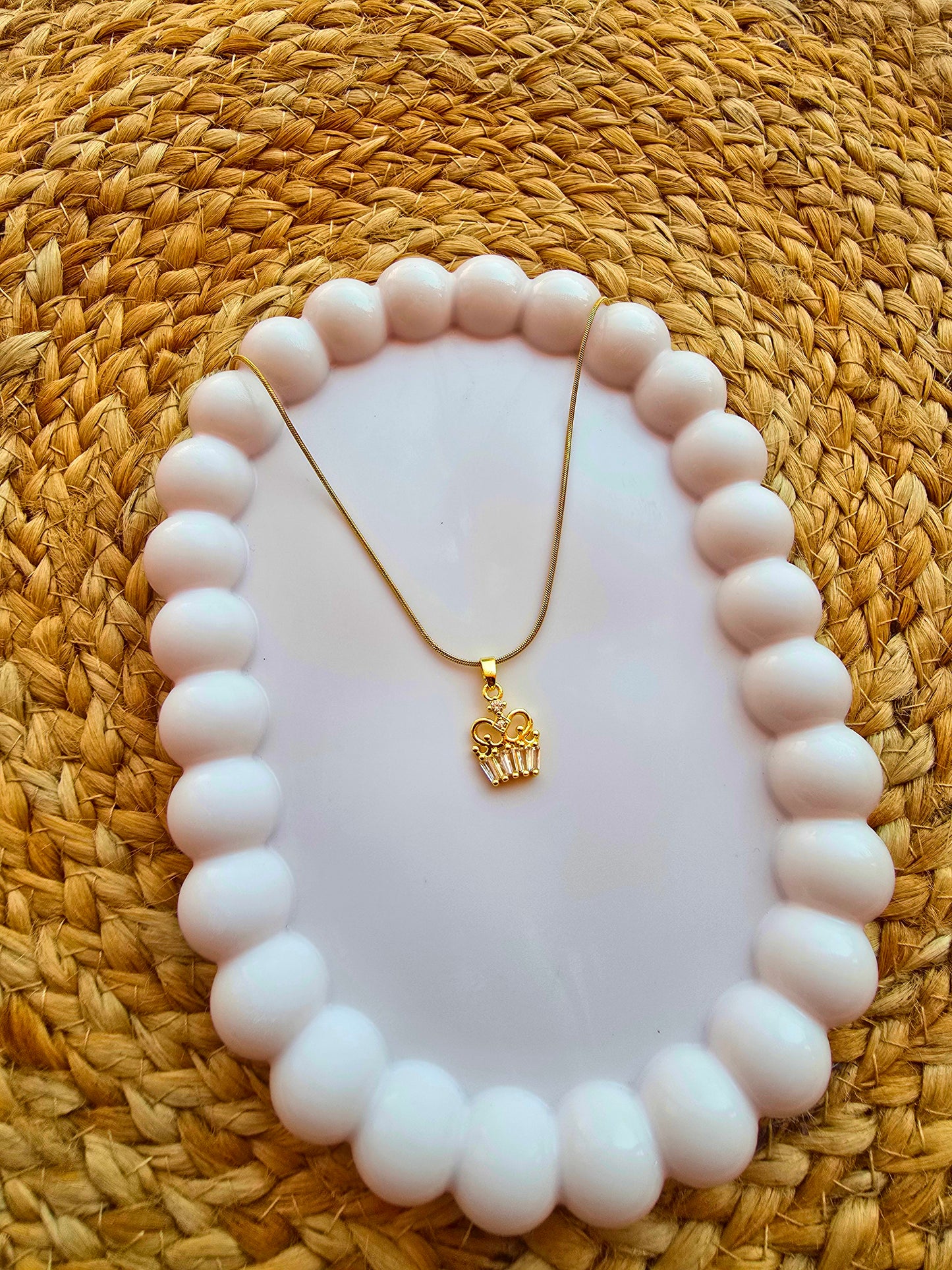 Crown Pendant with Chain