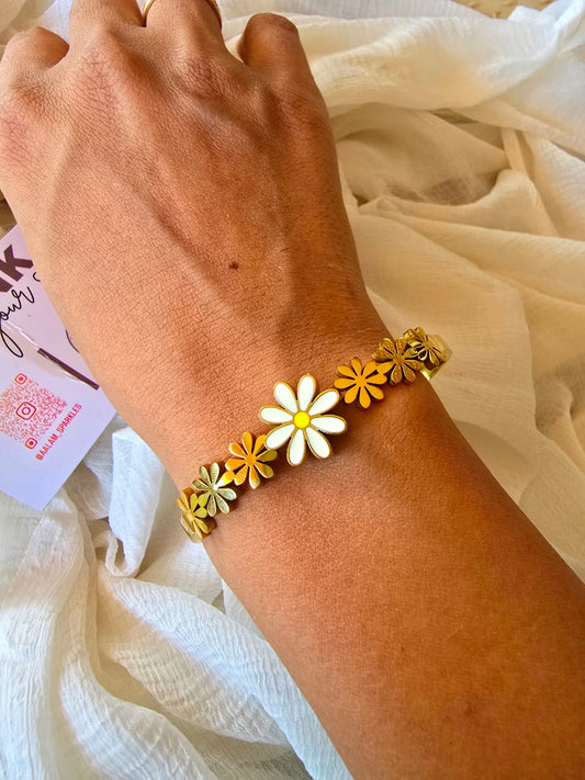 White Flowers Kada Bracelet