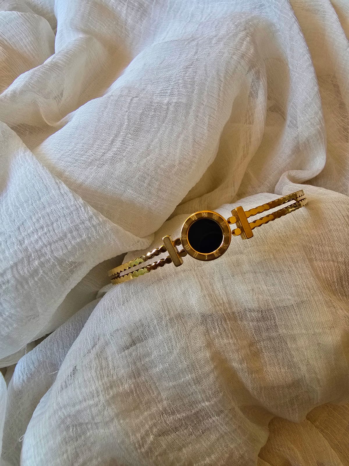 Black circle Kada Bracelet