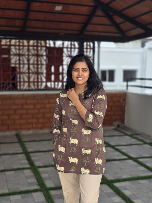 Brown Cow Short Top