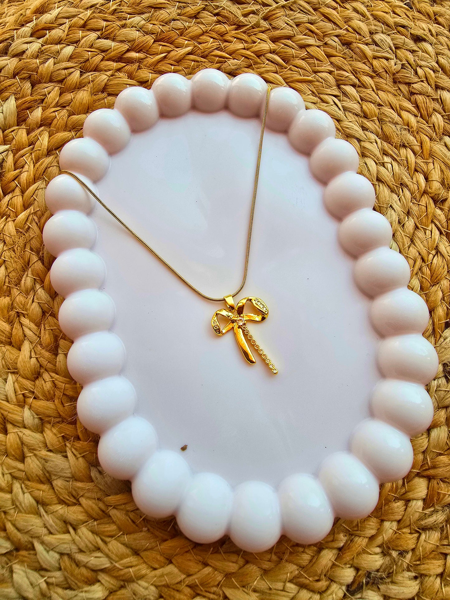 Bow Single line of Stones Pendant with Chain