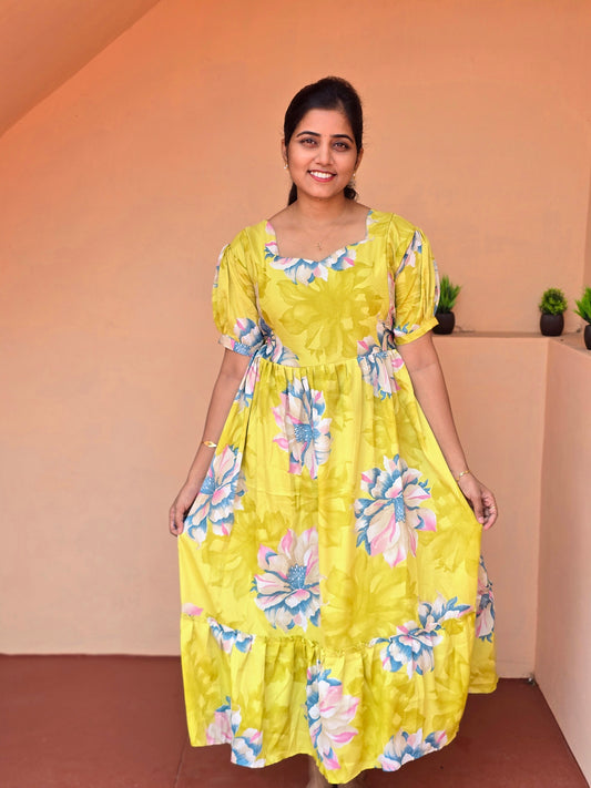 Lime Yellow Blossom Feeding Maxi