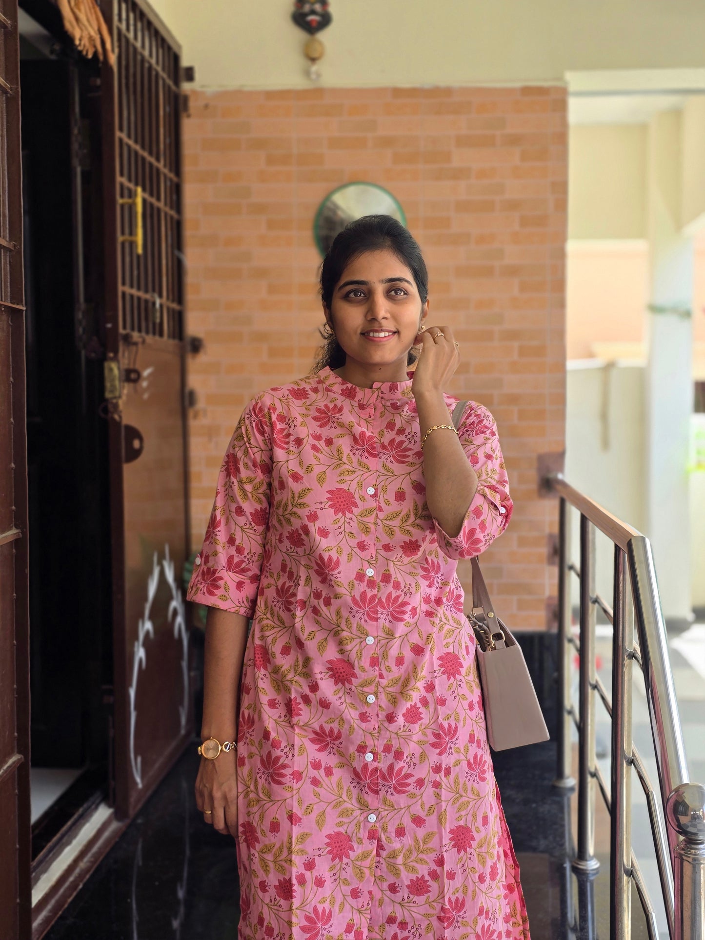 Pink flowers kurti set