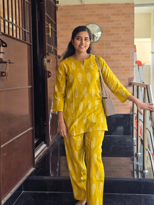 Yellow stripe coord set