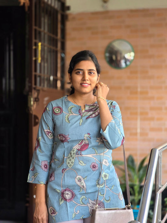 Soft blue bold botanical design short Top