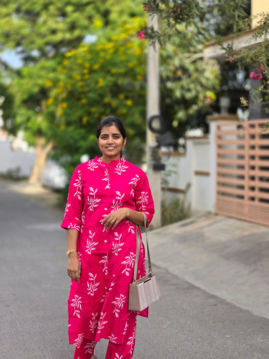 Rani Pink white leaves kurti set